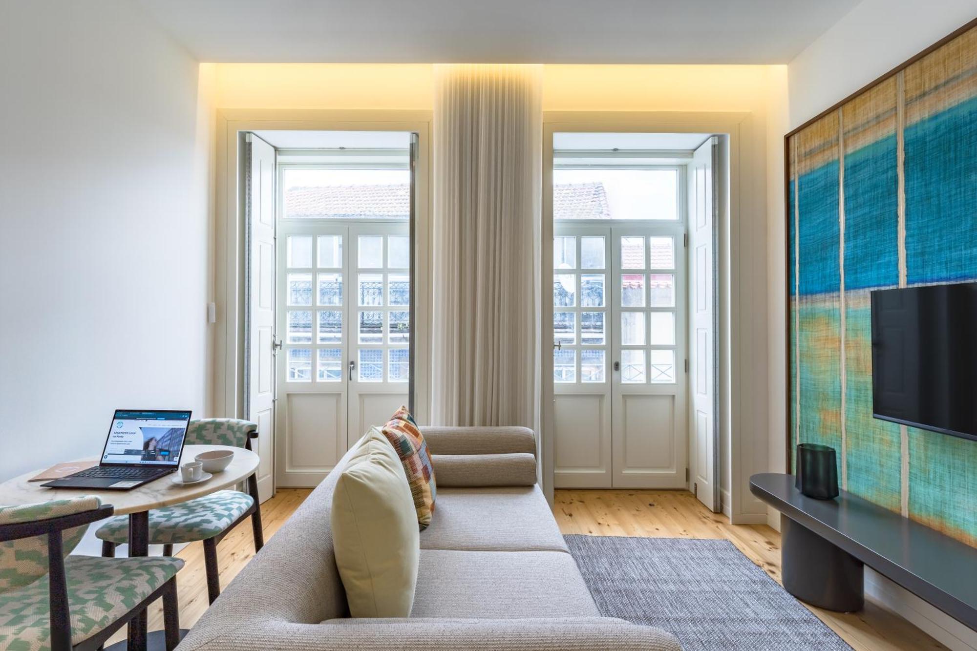 Appartamento Feel Porto Clerigos Charm Flats Esterno foto